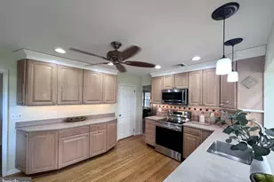 392 Covered Bridge Rd, King of Prussia, PA 19406 - Photo 15