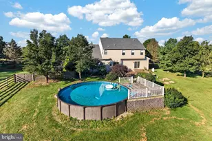 142 Clover Ln, Perkiomenville, PA 18074 - Photo 5