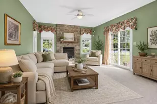 142 Clover Ln, Perkiomenville, PA 18074 - Photo 11