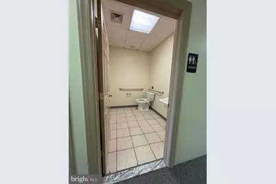 2621 N Broad Street #SECOND FLOOR, Hatfield, PA 18915 - Photo 7