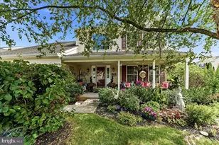 122 Holbrook Ln, Gilbertsville, PA 19525 - Photo 1