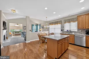 168 Masters Dr, Pottstown, PA 19464 - Photo 7