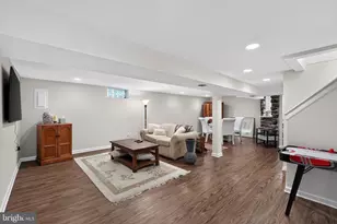 909 Warfield Ln, Huntingdon Valley, PA 19006 - Photo 25
