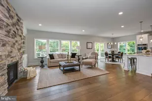 375 Bronson Cir, Collegeville, PA 19426 - Photo 3