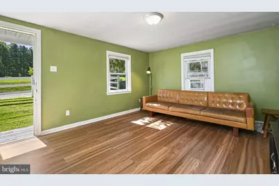 321 N Pleasantview Road, Pottstown, PA 19464 - Photo 3