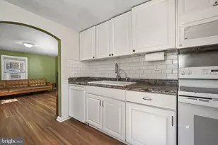 321 N Pleasantview Rd, Pottstown, PA 19464 - Photo 3