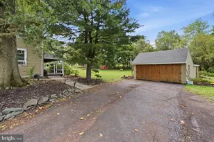 2052 Swamp Pike, Gilbertsville, PA 19525 - Photo 23