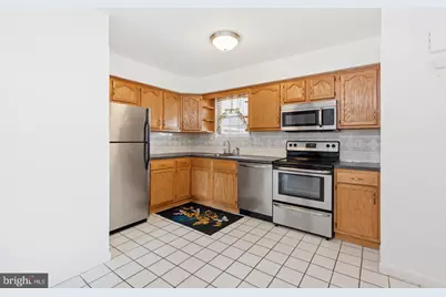 525 Village Lane, Pottstown, PA 19464 - Photo 9