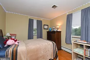 743 Champlain Dr, King of Prussia, PA 19406 - Photo 31