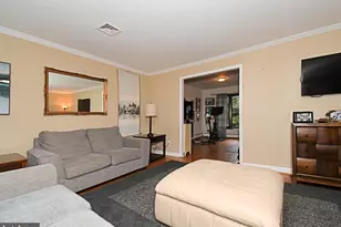 743 Champlain Dr, King of Prussia, PA 19406 - Photo 7