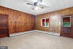1033 Walt Rd, Pennsburg, PA 18073 - Photo 17