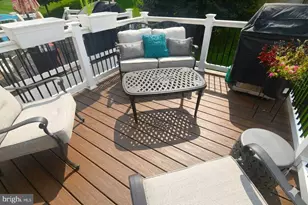 2091 Julia Dr, Conshohocken, PA 19428 - Photo 33