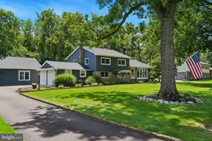 717 Lawrence Ln, Ambler, PA 19002 - Photo 3