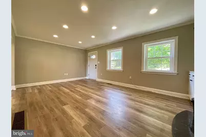 341 E Mount Kirk Avenue, Eagleville, PA 19403 - Photo 5