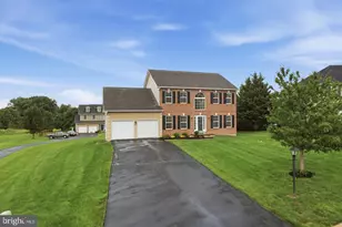 318 Elmwood Ln, Telford, PA 18969 - Photo 5