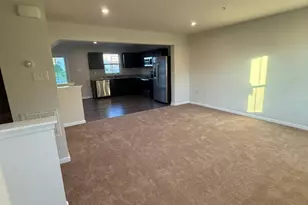 110 Van Fleet Cir, Sanatoga, PA 19464 - Photo 5