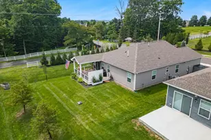 108 Petal Dr, Pottstown, PA 19464 - Photo 43