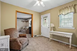 23 Norwyn Rd, Hatboro, PA 19040 - Photo 11