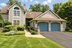 1785 Oak Hill Dr, Huntingdon Valley, PA 19006 - Photo 1