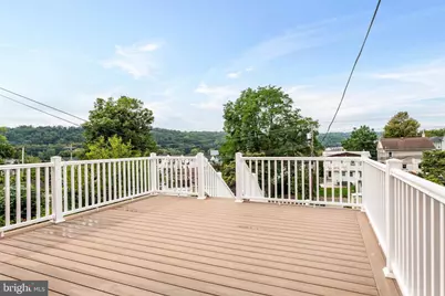 337 E 9th Avenue, Conshohocken, PA 19428 - Photo 25