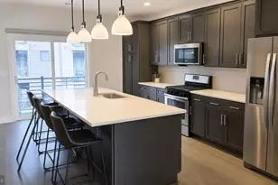 914 Lakeview Ct, King of Prussia, PA 19406 - Photo 5
