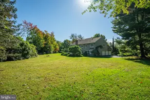724 Meadowcreek Cir, Lower Gwynedd, PA 19002 - Photo 39