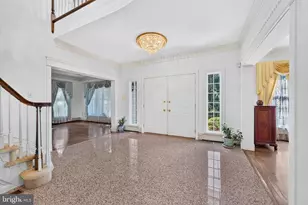 724 Meadowcreek Cir, Lower Gwynedd, PA 19002 - Photo 5