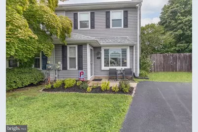 15 Carriage Drive, Horsham, PA 19044 - Photo 1