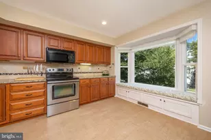 3054 Mitchell Ct, Lafayette Hill, PA 19444 - Photo 5