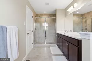 318 Ridgewood Dr, Royersford, PA 19468 - Photo 23