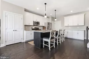 318 Ridgewood Dr, Royersford, PA 19468 - Photo 11