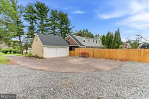140 W 7th Ave, Trappe, PA 19426 - Photo 35