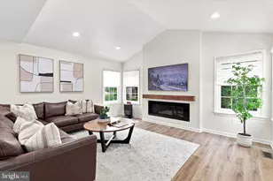 1805 Hood Ln, Ambler, PA 19002 - Photo 9