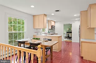 300 Arden Rd, Conshohocken, PA 19428 - Photo 11
