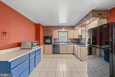 641 Caroline Drive, Norristown, PA 19401 - Photo 11