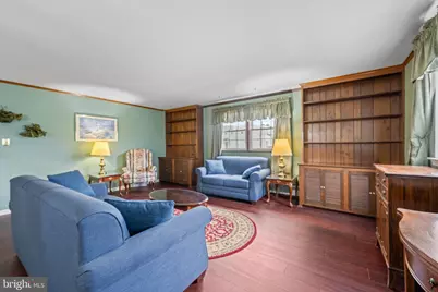 641 Caroline Drive, Norristown, PA 19401 - Photo 5