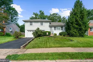 536 Poplar St, Lansdale, PA 19446 - Photo 1