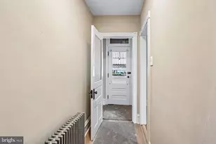 427 W Race St, Pottstown, PA 19464 - Photo 5
