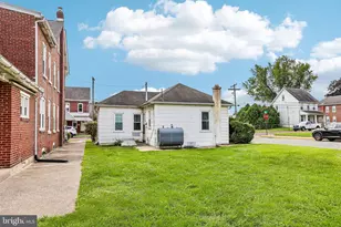 427 W Race St, Pottstown, PA 19464 - Photo 51