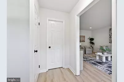 206 Georgetowne Court, Royersford, PA 19468 - Photo 5