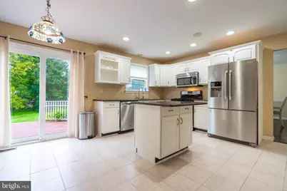2007 Legat Lane, Harleysville, PA 19438 - Photo 7