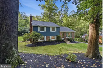 687 Brookwood Road, Wayne, PA 19087 - Photo 1