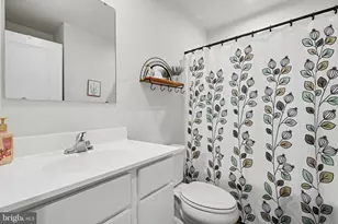 28 Castle Dr, Gilbertsville, PA 19525 - Photo 19
