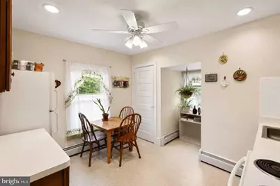 434 W Walnut Street, North Wales, PA 19454 - Photo 9