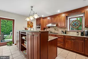 625 Foxcroft Rd, Elkins Park, PA 19027 - Photo 7