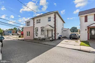 301 Cedar St, Jenkintown, PA 19046 - Photo 1