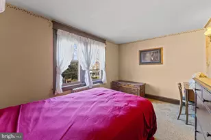 302 W Chestnut St, Souderton, PA 18964 - Photo 21
