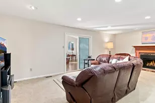 808 Patterson Dr, Lansdale, PA 19446 - Photo 9