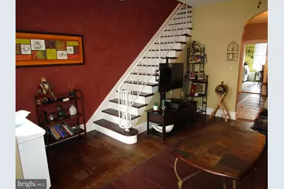 8 Hartranft Avenue, Norristown, PA 19401 - Photo 5