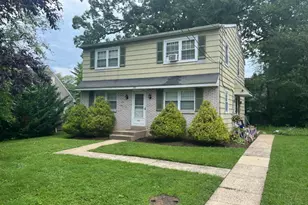 576 Meadowbrook Ave, Ambler, PA 19002 - Photo 1